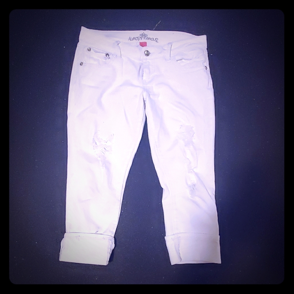 Almost Famous Ripped White Capris